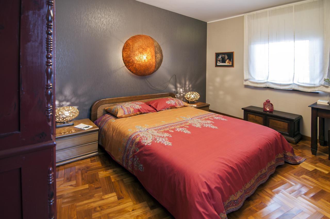 Casa Asso Di Coppe B&B アルバ エクステリア 写真