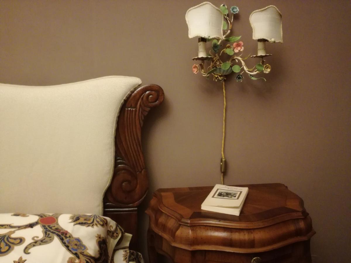 Casa Asso Di Coppe B&B アルバ エクステリア 写真