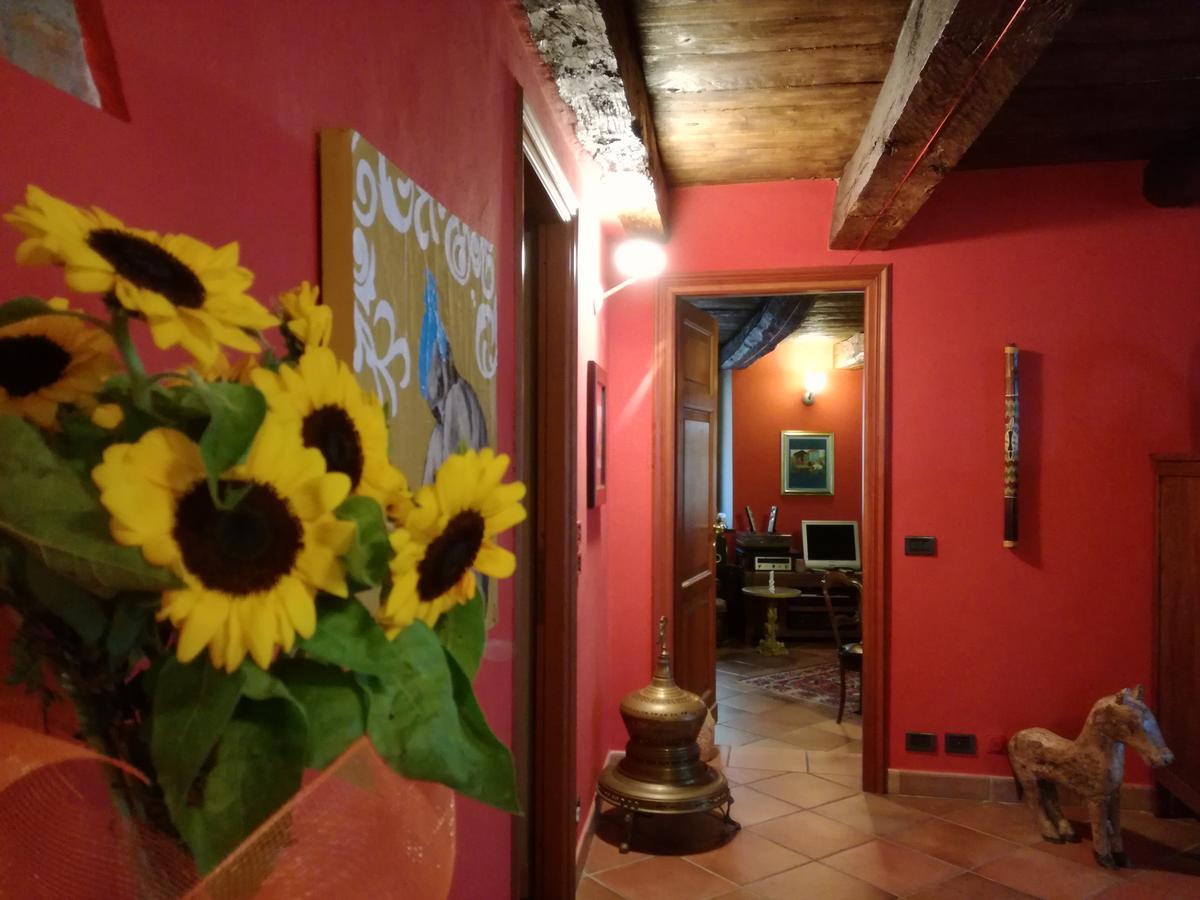Casa Asso Di Coppe B&B アルバ エクステリア 写真